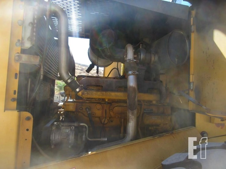 2005-deere-644j-image-6
