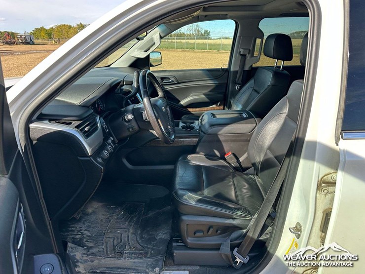2018-chevrolet-suburban-image-6