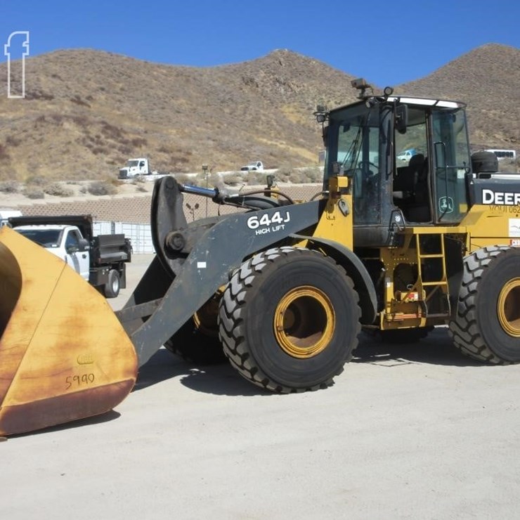 2005 DEERE 644J