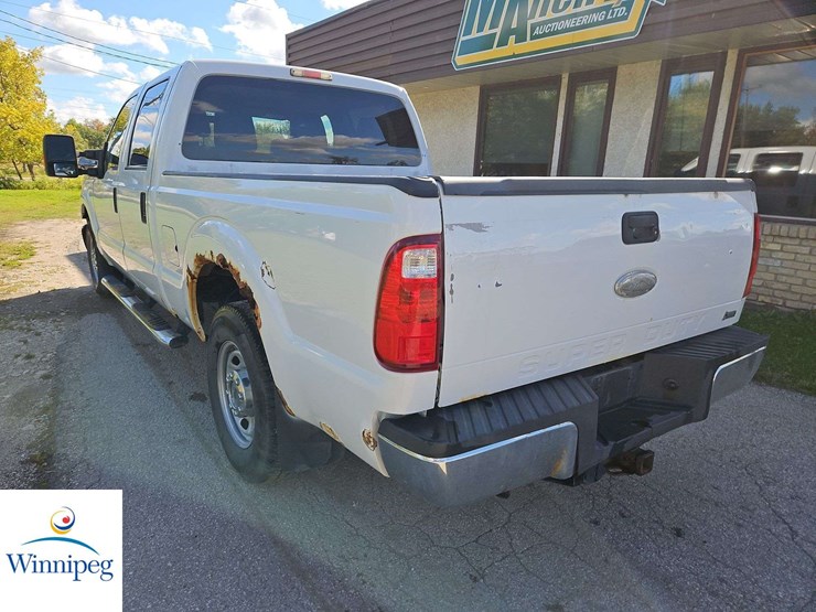 2011-ford-f250-image-10