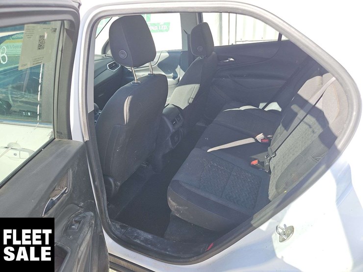 2022-chevrolet-equinox-image-14