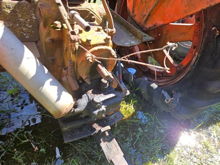 #2523-•-case-tractor-image-18
