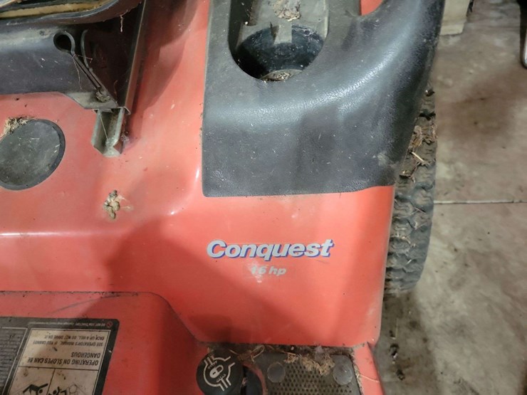 simplicity-conquest-16-hp-riding-lawn-tractor-image-5