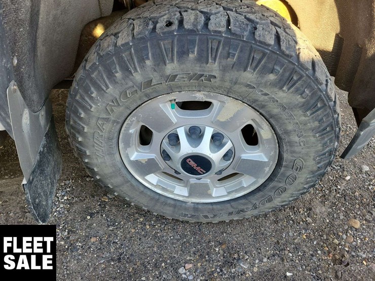gmc-sierra-2500hd-image-10