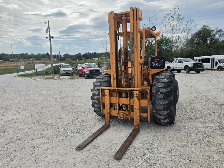 #25323-•-allis-chalmers-708c-fork-lift-image-1