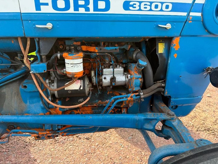 ford-3600-image-15