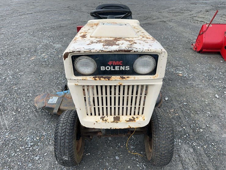 bolens-h-16-lawn-tractor-with-blower-and-snow-blade--no-engine-image-2