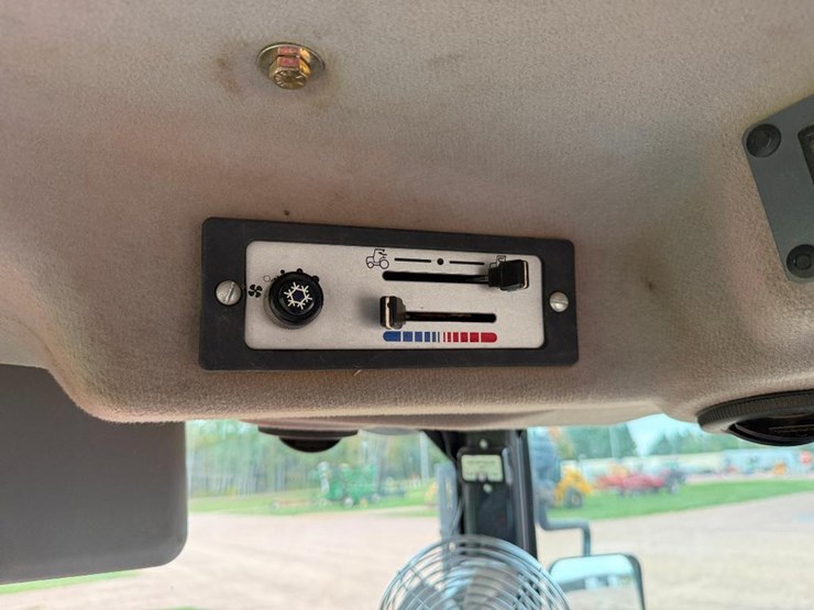 massey-ferguson-4610-image-48