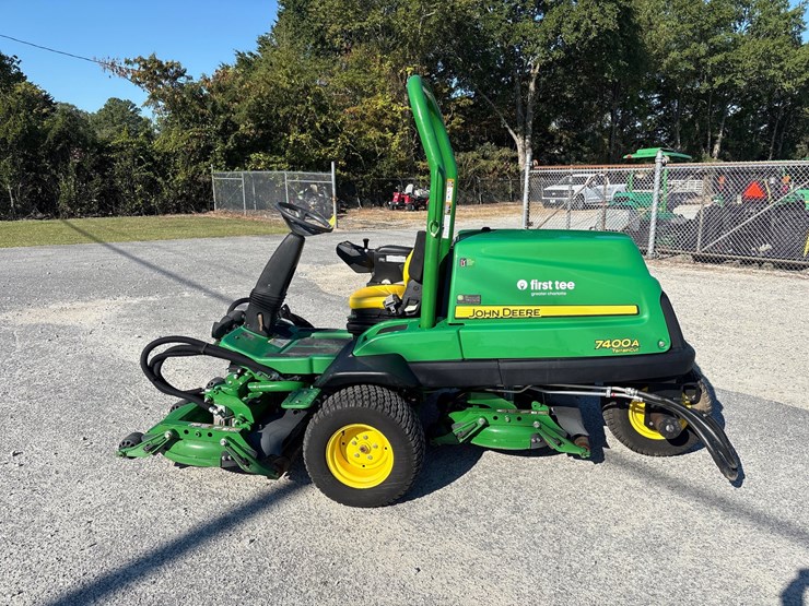 john-deere-7400a-image-2