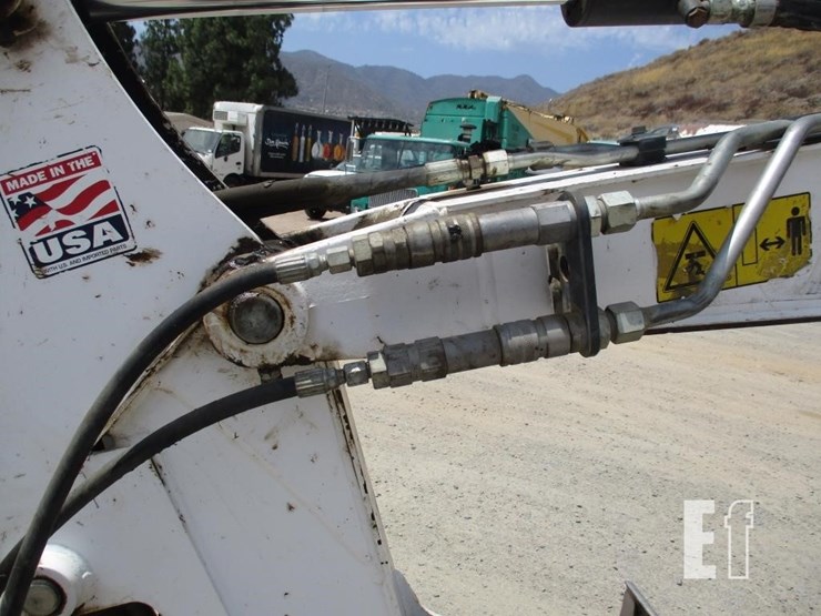 2020-bobcat-e35i-image-16