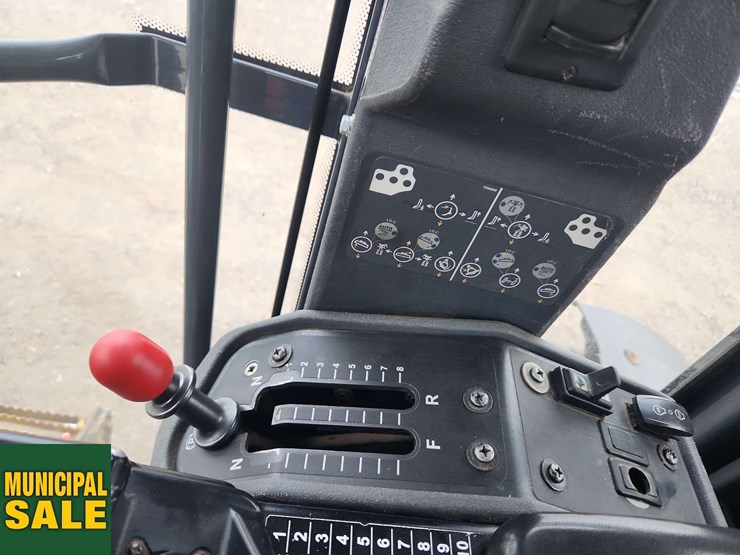 2012-deere-770gp-image-11