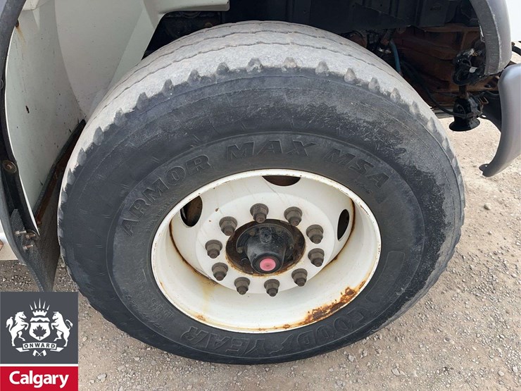 2019-international-workstar-7400-image-12