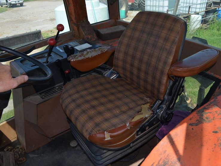 allis-chalmers-8030-image-18