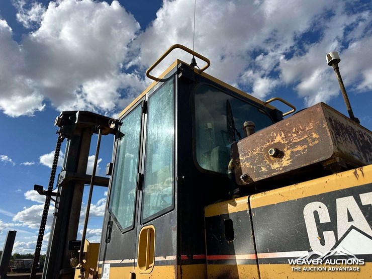 caterpillar-938f-image-71