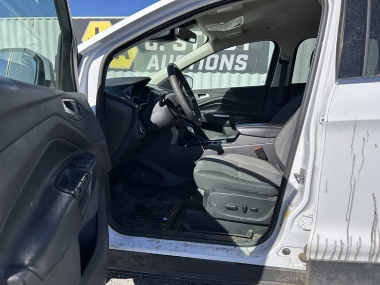 2018-ford-escape-image-13