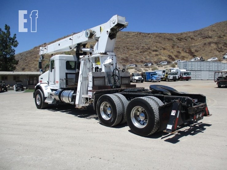 2014-kenworth-t800-image-4