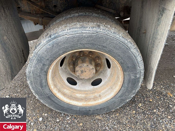 2016-ford-f550-image-11