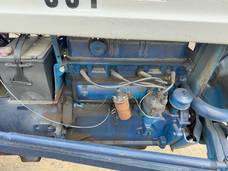 ford-801-image-13