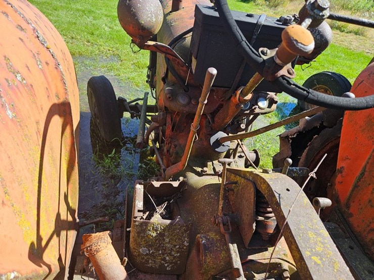 #2523-•-case-tractor-image-20