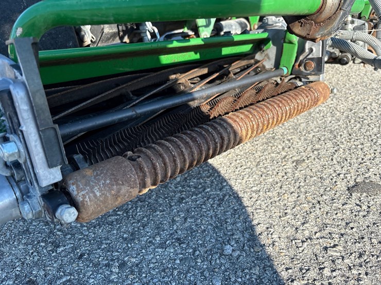 john-deere-2500e-image-10