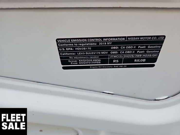 2019-nissan-nv3500hd-image-29