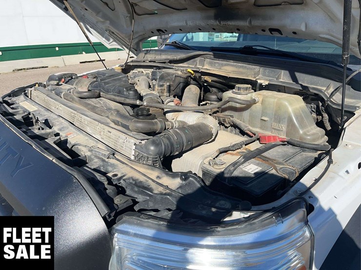 2016-ford-f550-image-21