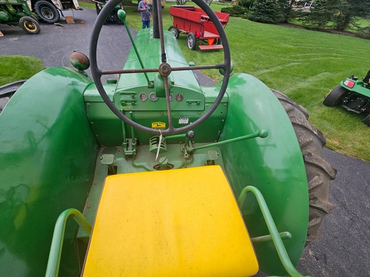 1952-john-deere-r-image-22