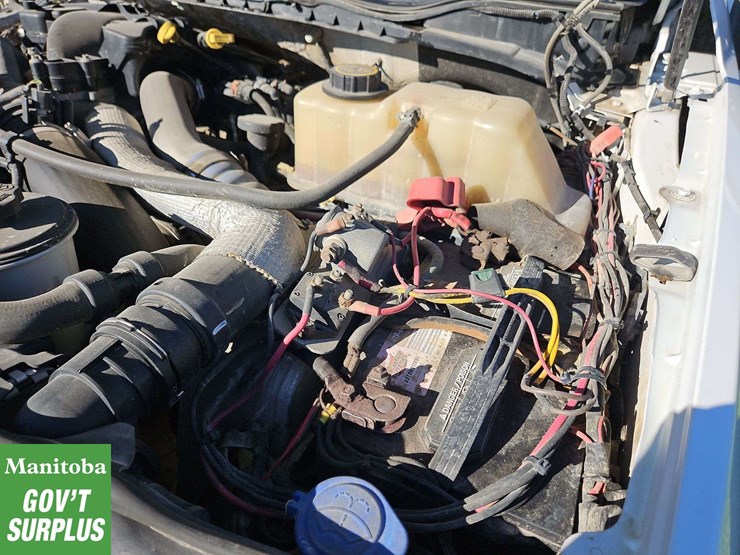 2017-ford-f550-image-28