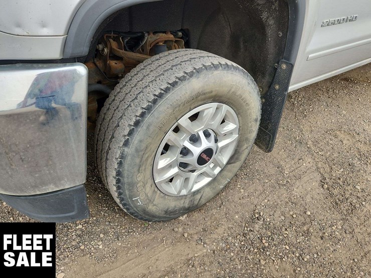 2019-gmc-sierra-2500hd-image-9