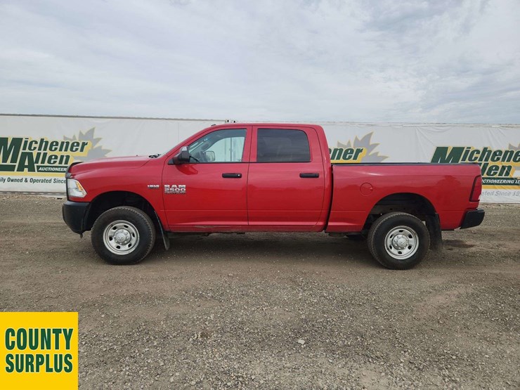 2015-dodge-2500-image-5