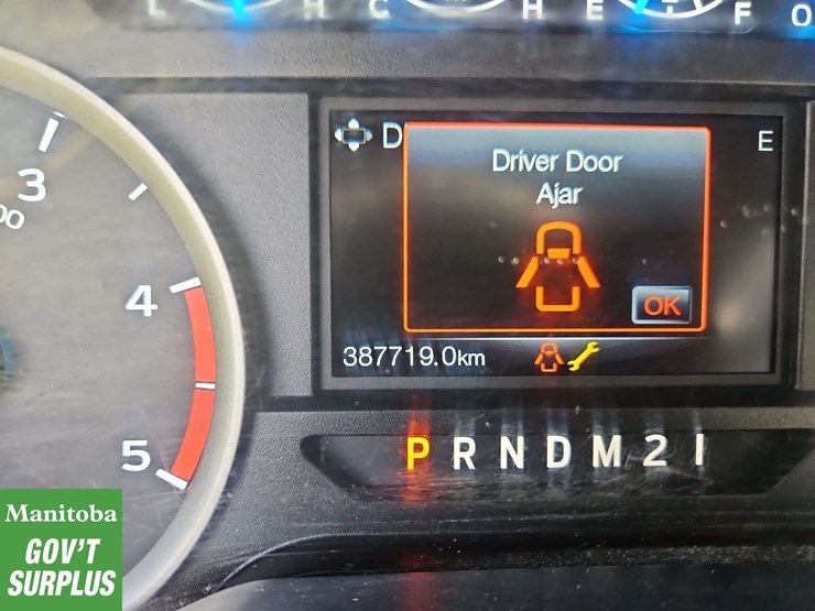 2017-ford-f550-image-27