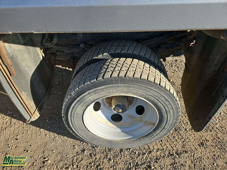 gmc-sierra-3500-image-10