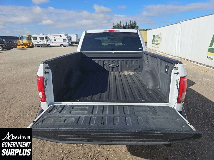 2016-ford-6.5-ft-image-15