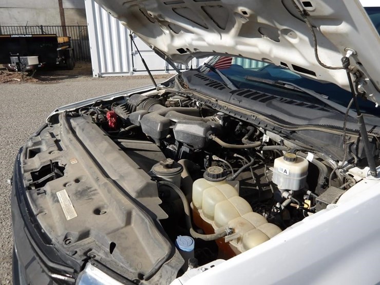 2019-ford-f250-xl-image-7