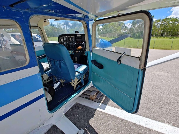 1972-cessna-172m-skyhawk-airplane-image-46