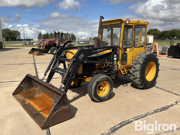 1979-john-deere-401-image-1