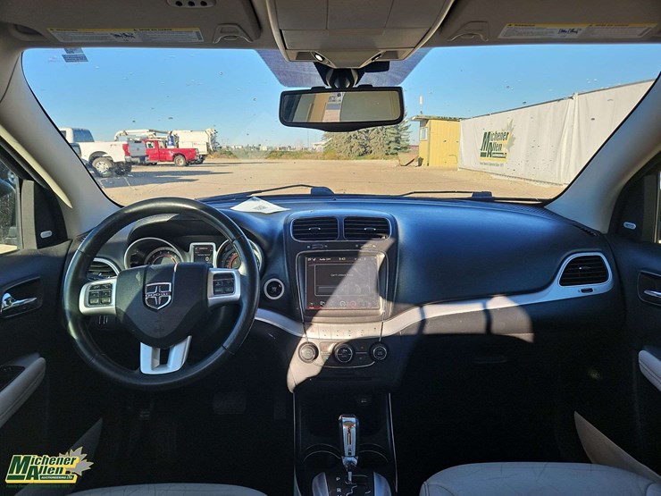 2015-dodge-journey-r/t-image-17