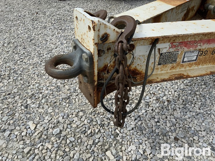 2002-felling-de-292-tri/a-flatbed-trailer-for-parts-image-9