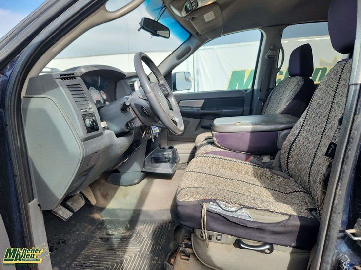 2009-dodge-ram-2500-image-11