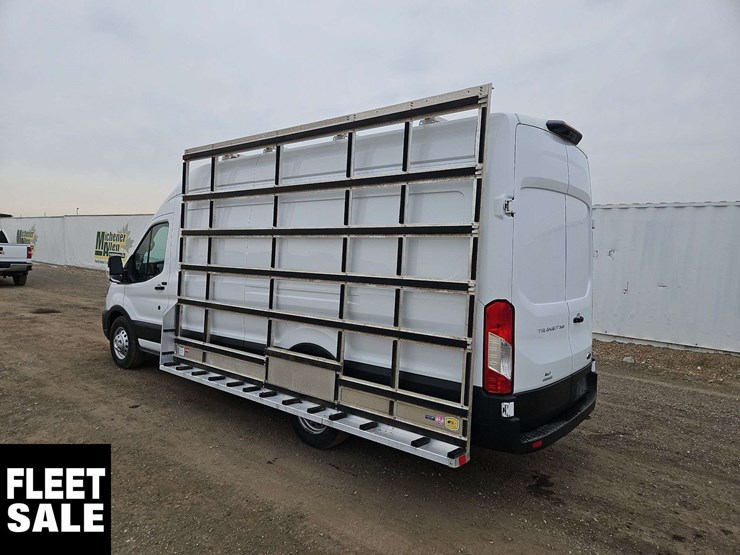 2021-ford-transit-image-3