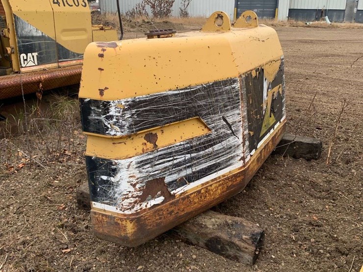 caterpillar-320-image-5
