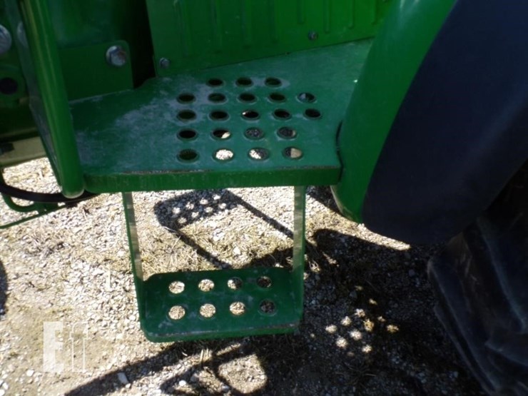 2016-john-deere-5055e-image-18