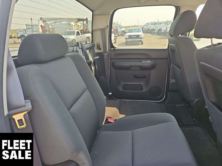 2013-gmc-sierra-1500-sle-image-15