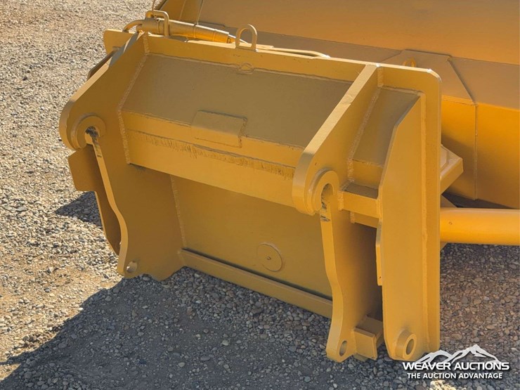 falls-hdr-12a-12-ft.-hydraulic-reversible-snow-plow-image-7