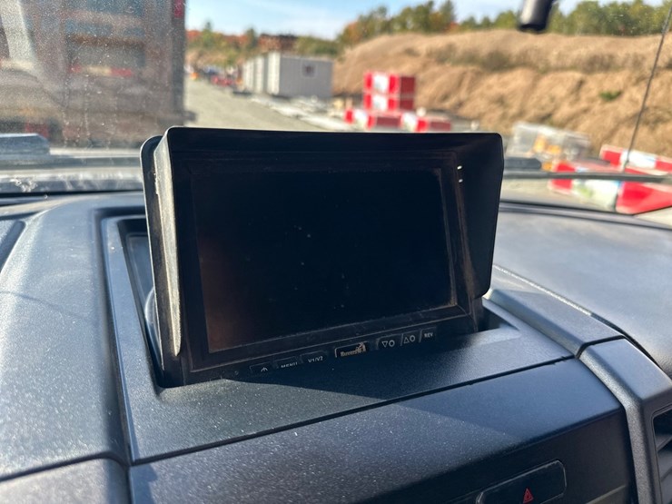 2017-ford-f350-xl-image-44
