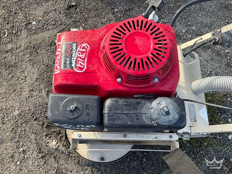 edco-2gc-ng-11h-magna-trap-gas-floor-grinder-image-6