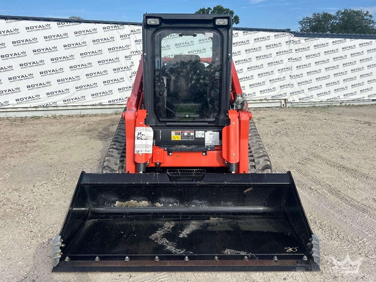 2023-kubota-svl97-2-image-34