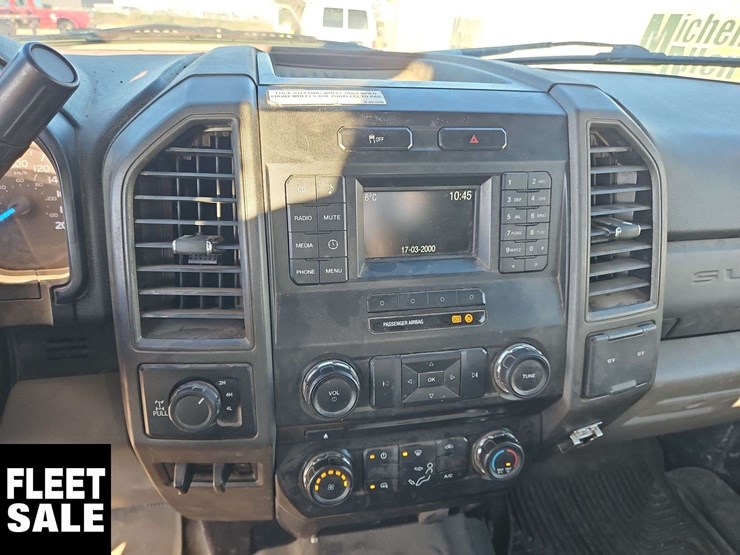 2017-ford-f250-image-19