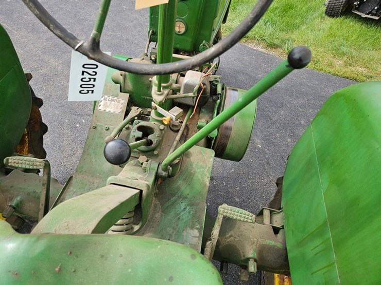 john-deere-h-image-22