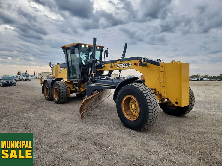 2012-deere-770gp-image-2